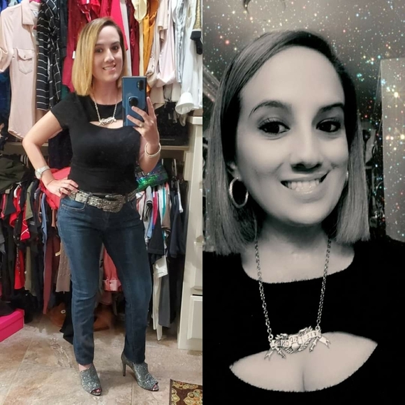 Meet your Posher, Nikki! ❤😍🥰 - Picture 2 of 4